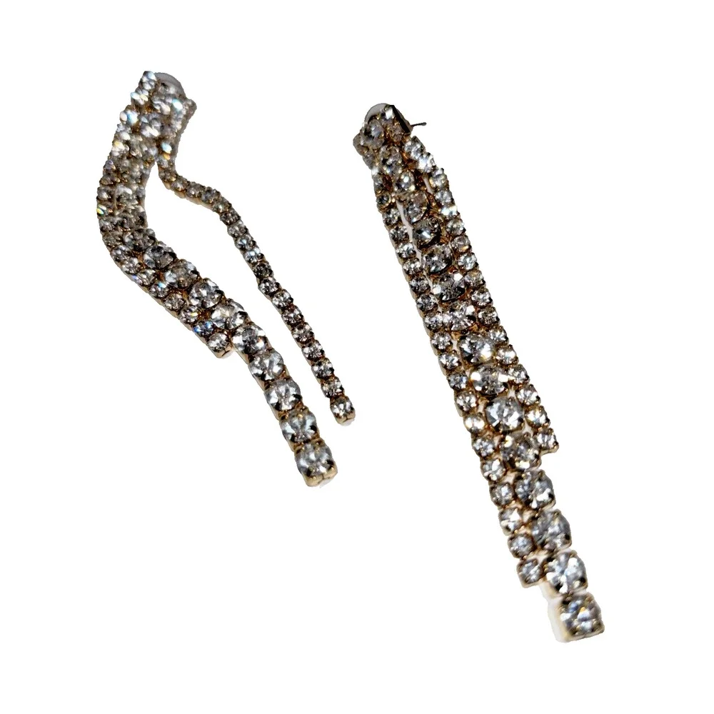 Pierced Earrings Dripping White Rhinestones Goldtone Hollywood Glam Runway Chic